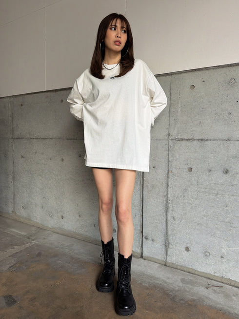 フロント刺繍ユニセックスロンT