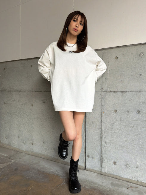 フロント刺繍ユニセックスロンT