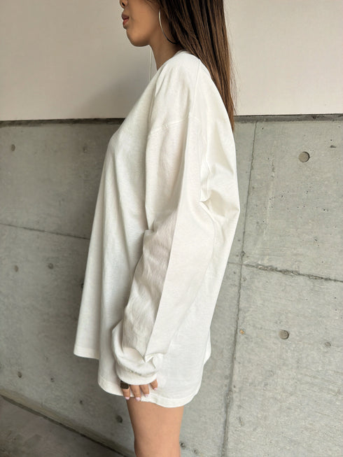 フロント刺繍ユニセックスロンT