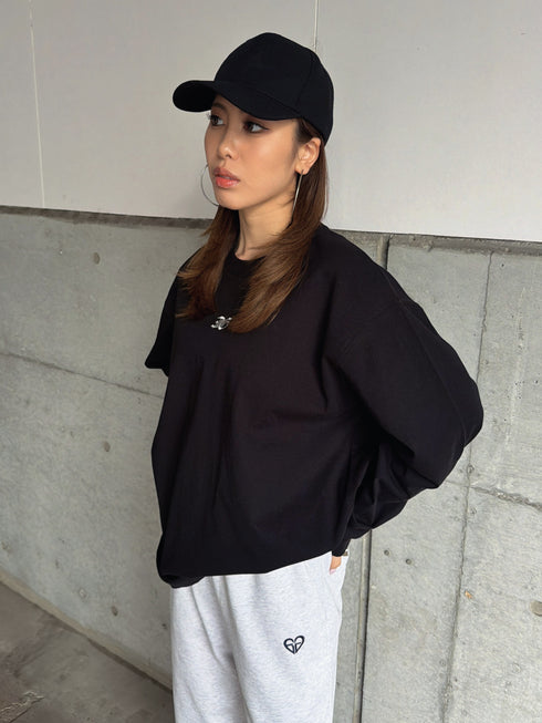 フロント刺繍ユニセックスロンT