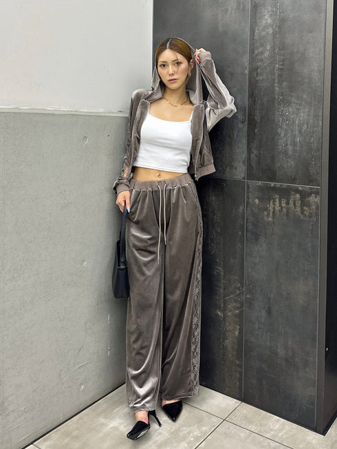 脇レースベロアストレートパンツ