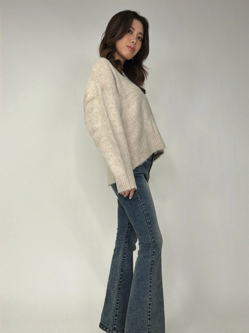 Vネックロングシャギーニットトップス