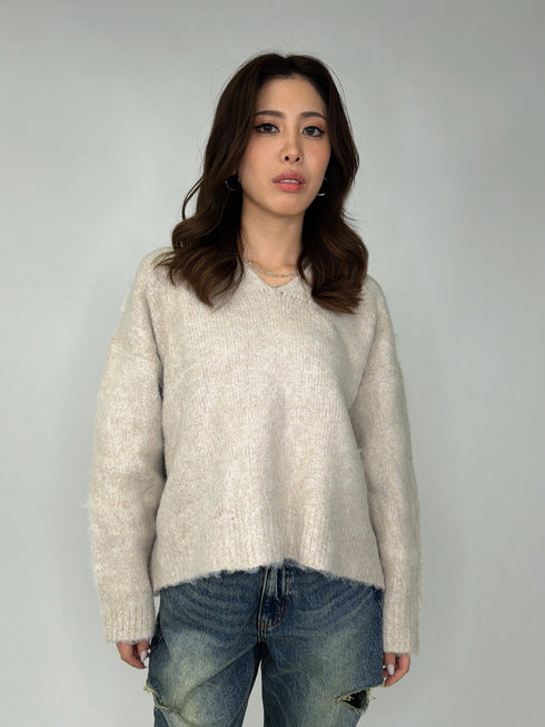 Vネックロングシャギーニットトップス