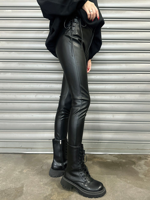 サイドデザイン フェイクレザースキニーパンツ