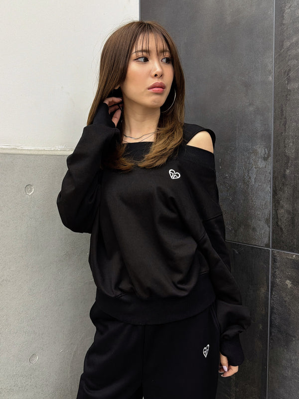 ハートロゴオフショル裏毛トップス