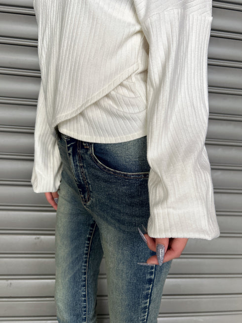 ホルターバストクロストップス