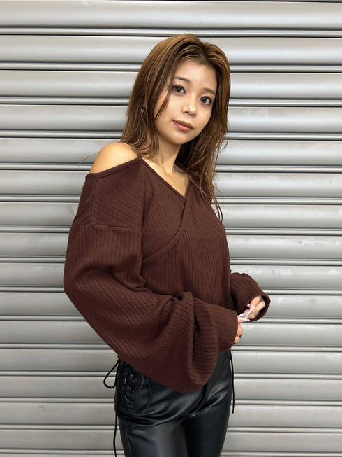 ホルターバストクロストップス