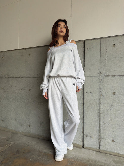 ハートロゴオフショル裏毛トップス