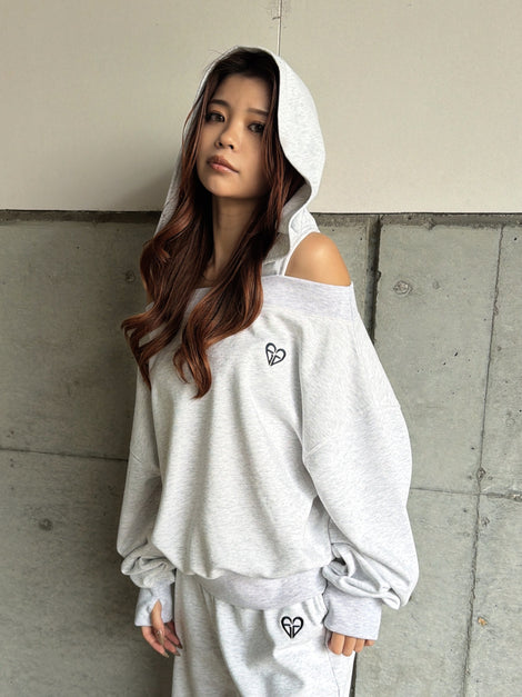 ハートロゴオフショル裏毛トップス