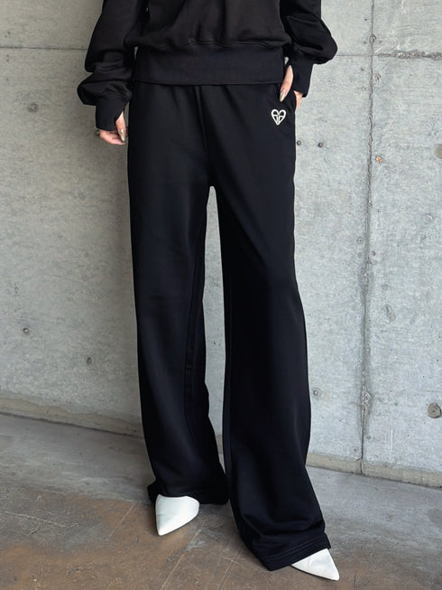 ハートロゴ裏毛ワイドパンツ