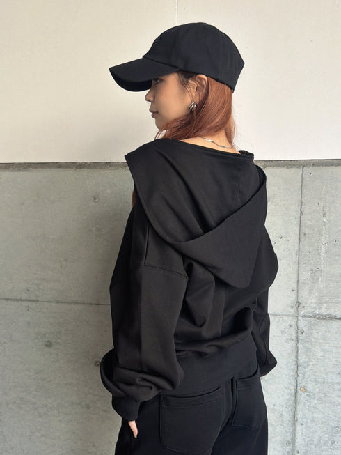 ハートロゴオフショル裏毛トップス