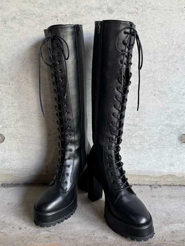 フェイクレザーレースアップロングブーツ
