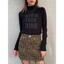 ロゴプリントニットソートップス