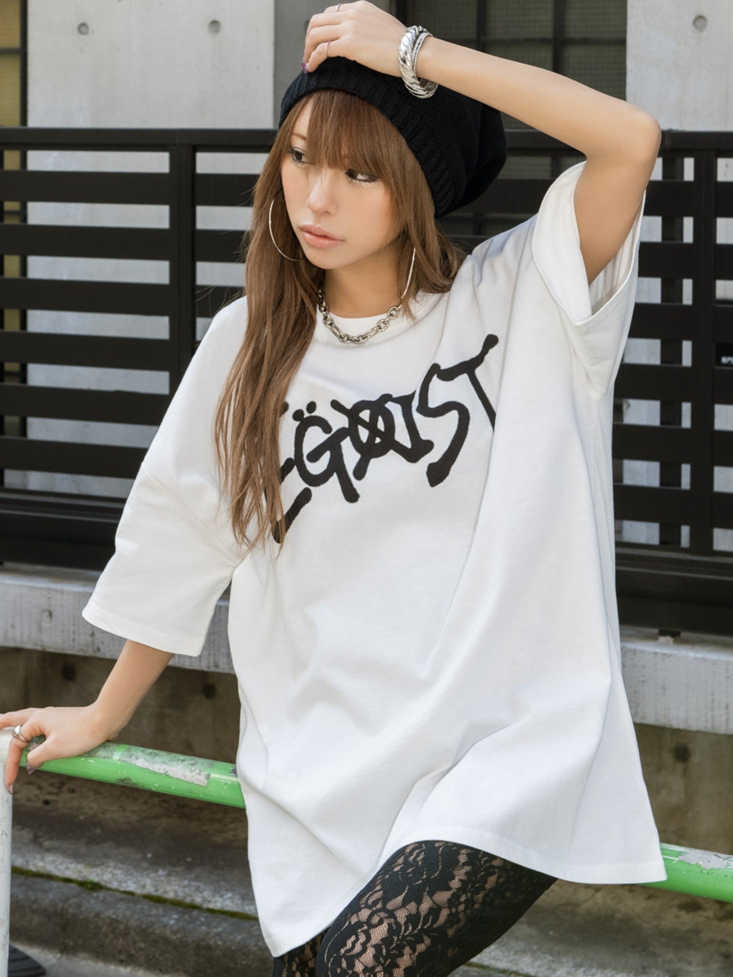 スプレープリントユニセックスＴシャツ – EGOIST