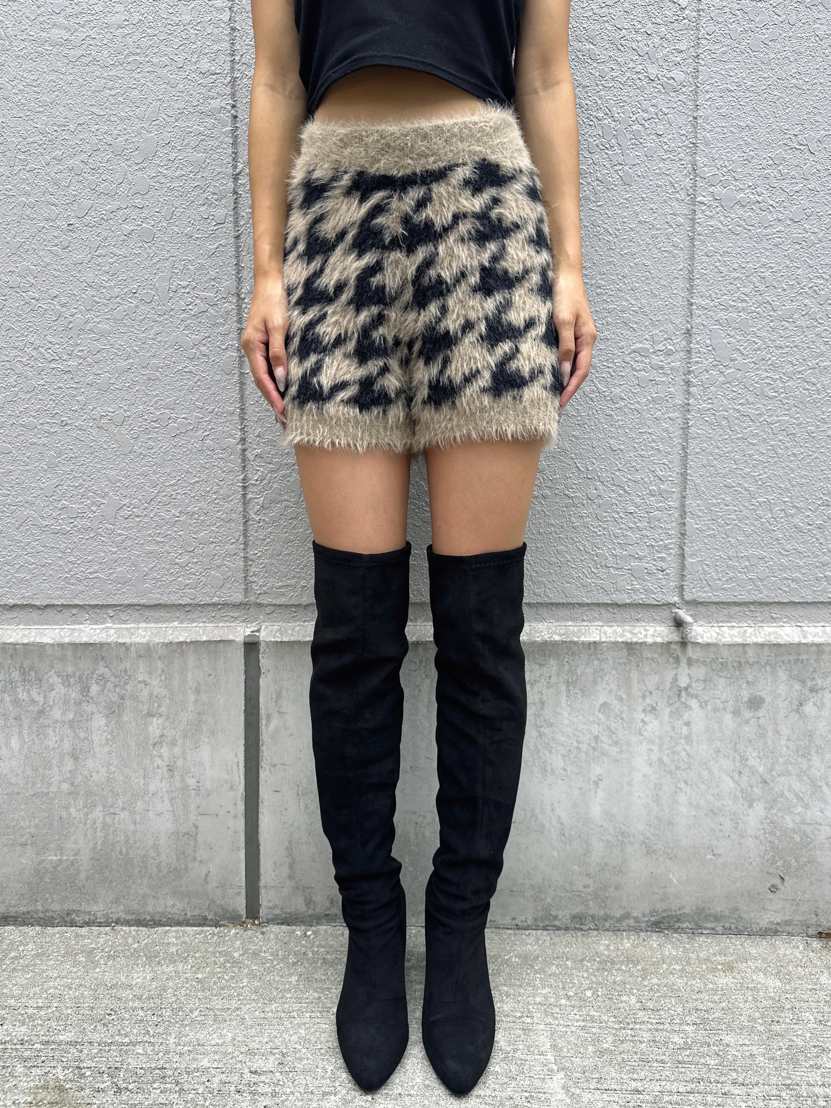 新品未使用misha and puff ニットショートパンツ 千鳥柄シャギーニットショートパンツ – EGOIST